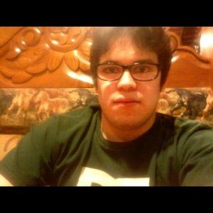 Meet your Posher, Evan